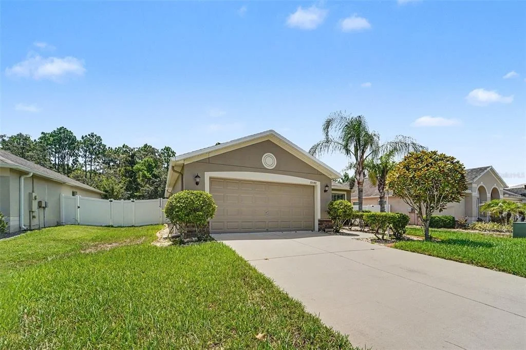 Photo of 10048 IVES LOOP