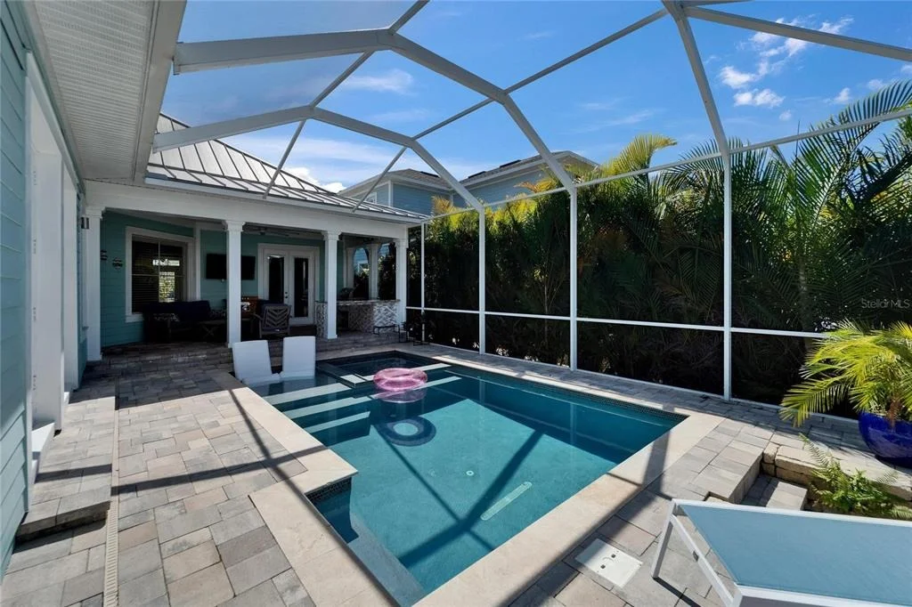 Photo of 426 ISLEBAY DRIVE