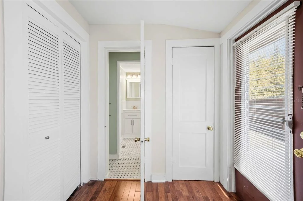 Photo of 2710 3RD AVENUE W