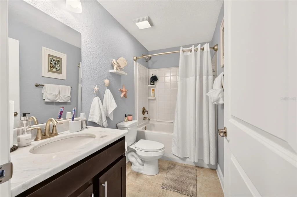 Photo of 6943 SE 11TH PLACE
