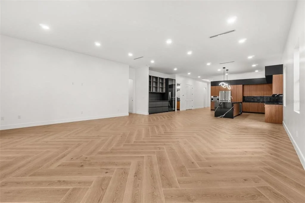Photo of 403 PARK BOULEVARD