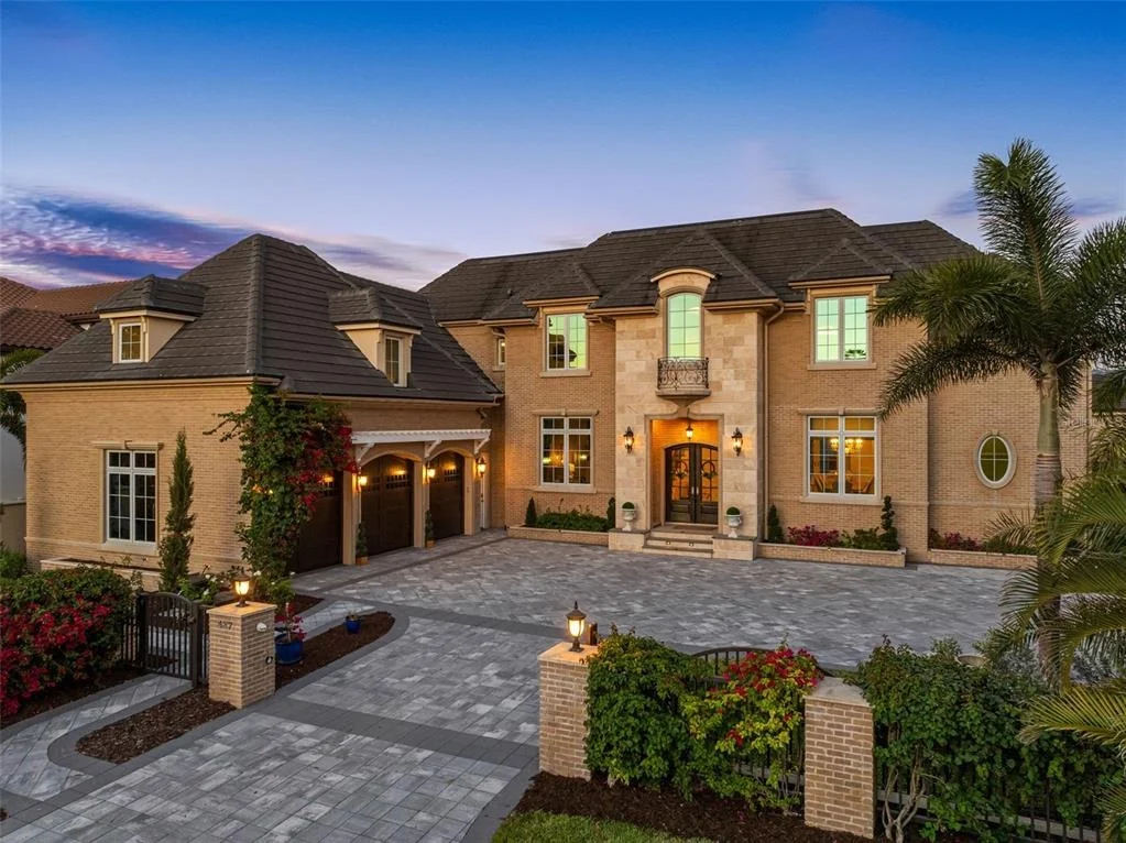 Photo of 487 MEADOW LARK DR