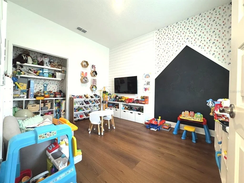 Photo of 14931 LEBEAU LOOP