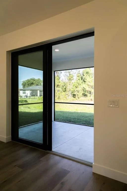 Photo of 2580 WALLER ROAD