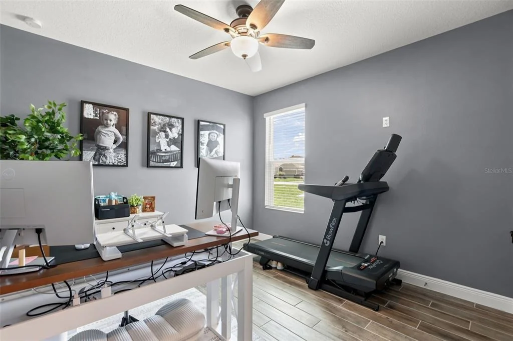Photo of 4924 GOLDEN ZENITH WAY