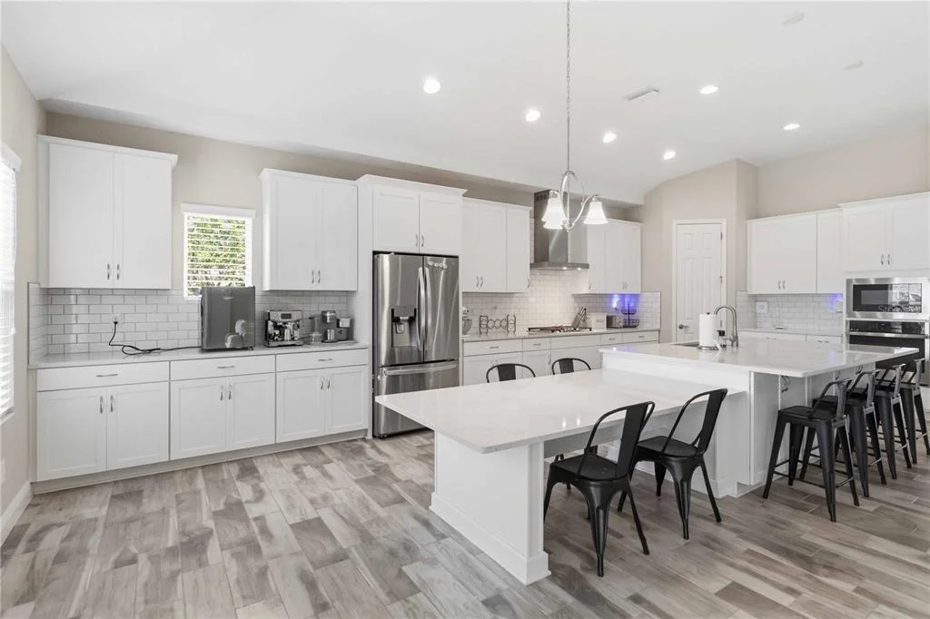 Photo of 7526 PARADISO DRIVE