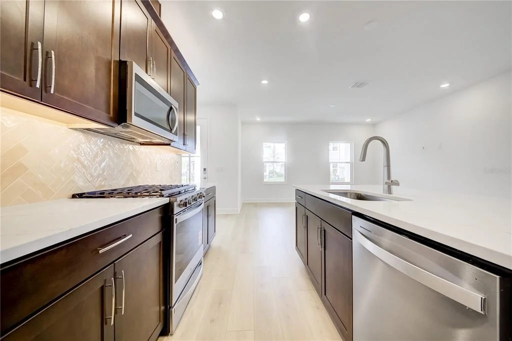 Photo of 200 EAGLESTON LANE
