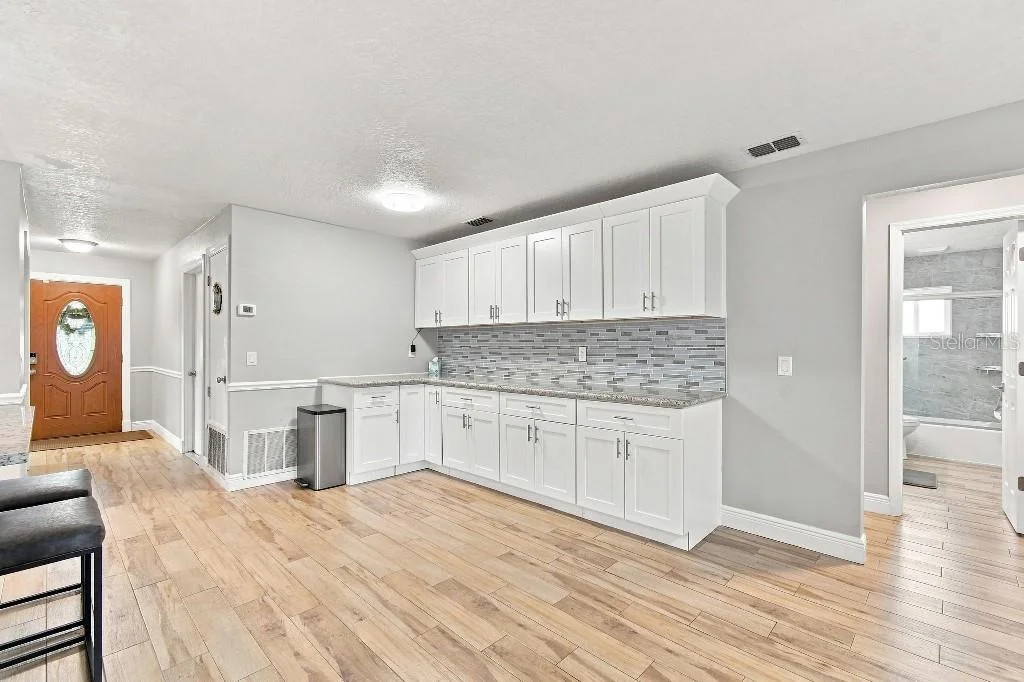 Photo of 1660 GLADIOLAS DRIVE
