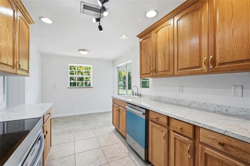 Photo of 700 DOLPHIN PARKWAY