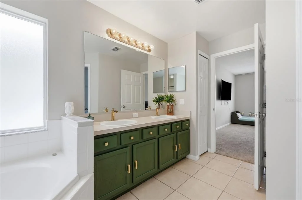 Photo of 440 LANGHAM DRIVE
