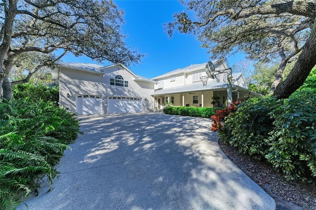 Photo of 39321 WASHINGTON LOOP ROAD
