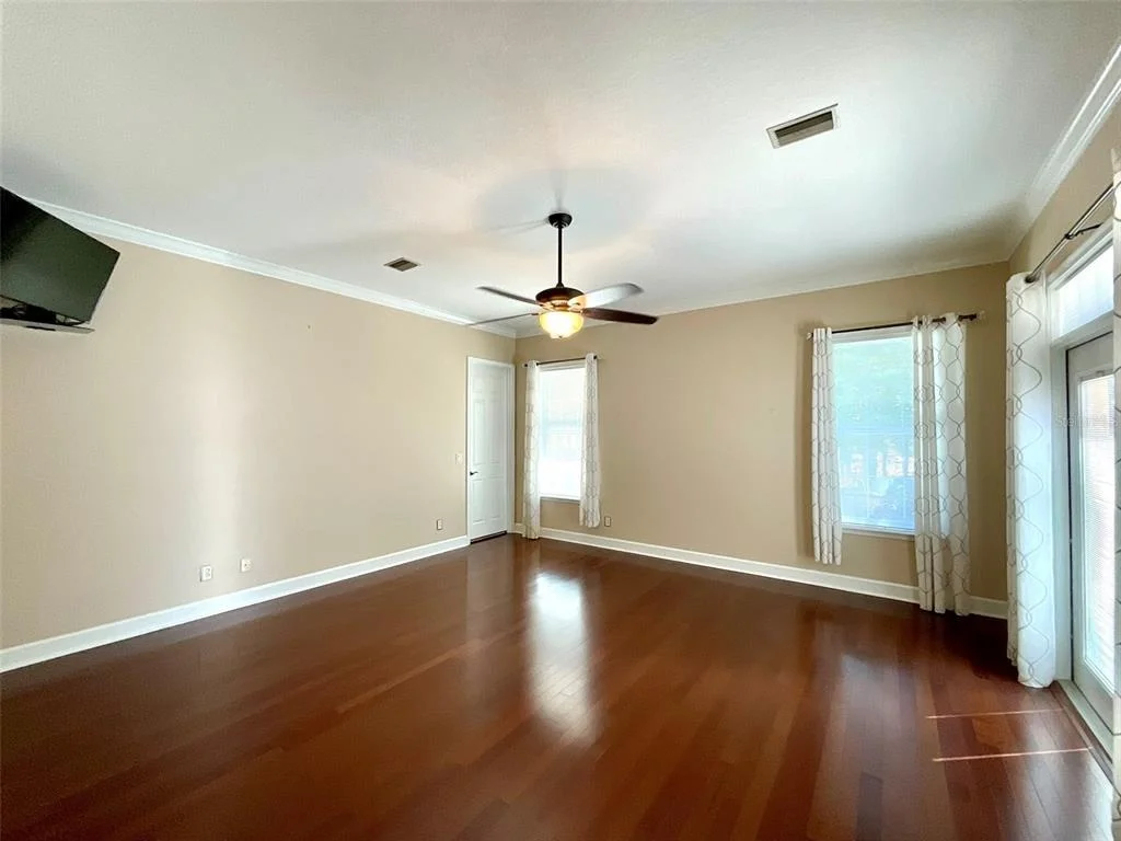 Photo of 7122 SE 12TH CIRCLE