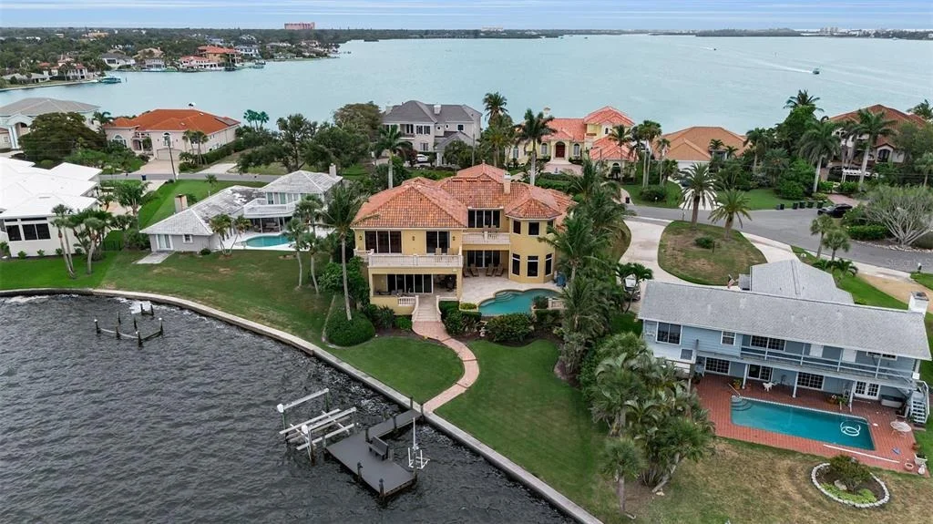 Photo of 1541 CARIBBEAN DRIVE