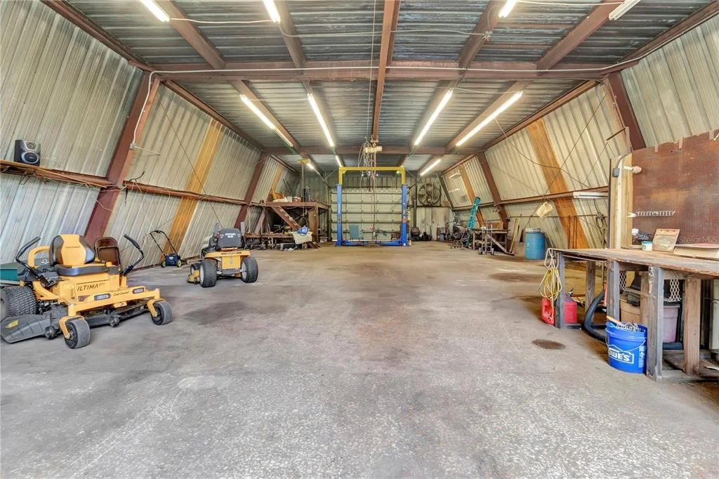 Photo of 7427 REDWING ROAD