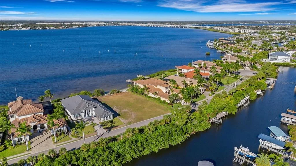 Photo of 4111 HAWK ISLAND DRIVE