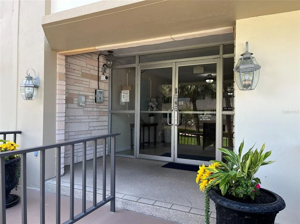 Photo of Unit 211A at 100 BLUFF VIEW DRIVE