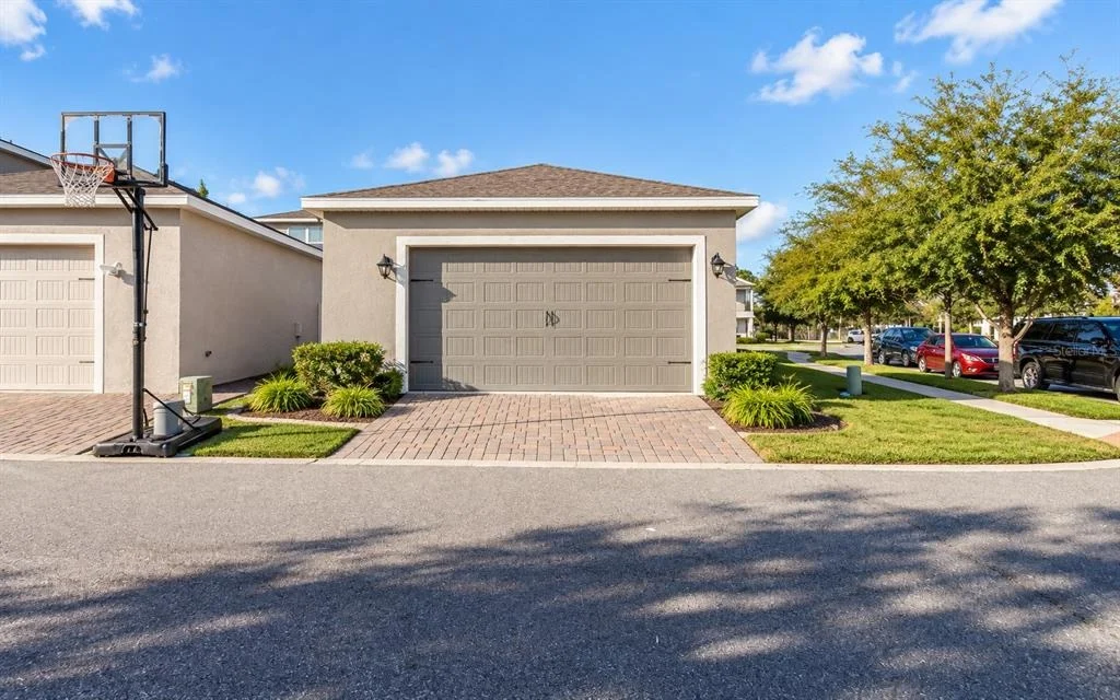 Photo of 16012 MICELLI DRIVE
