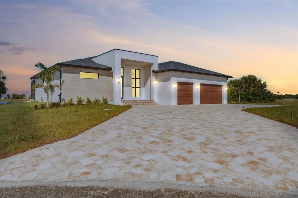 Photo of 44 SUNFLOWER DRIVE