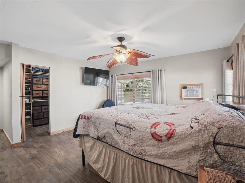 Photo of 6726 UDELL LANE