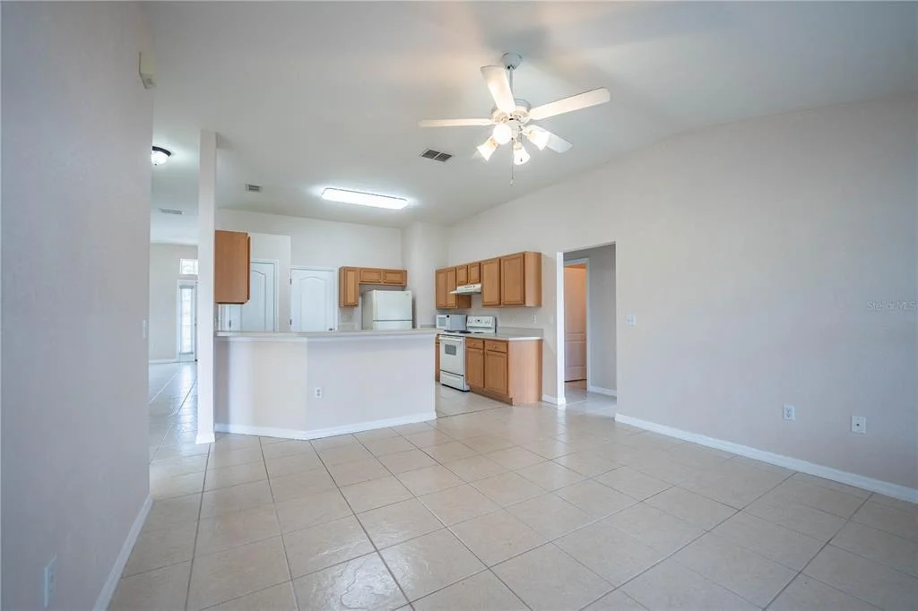 Photo of 6852 SHADOWCAST LANE