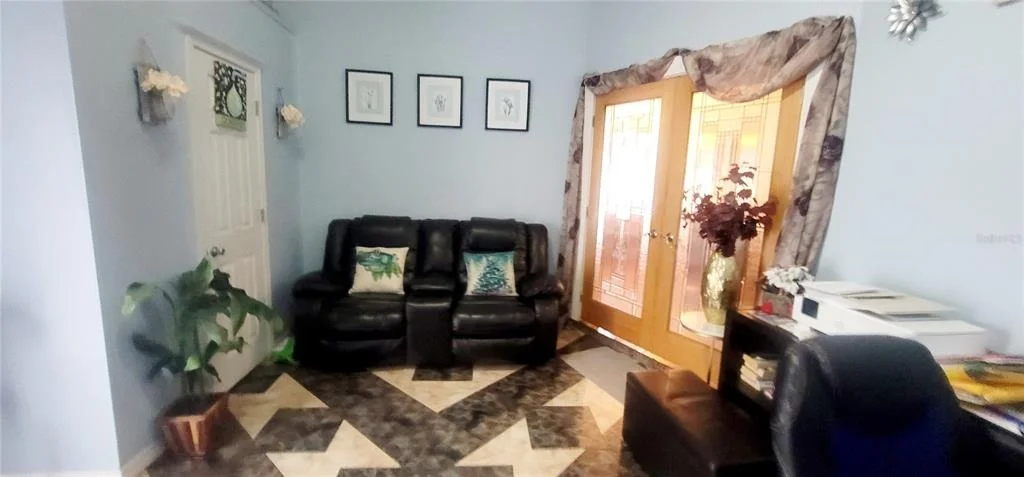 Photo of 12 SAINT KITTS CIRCLE