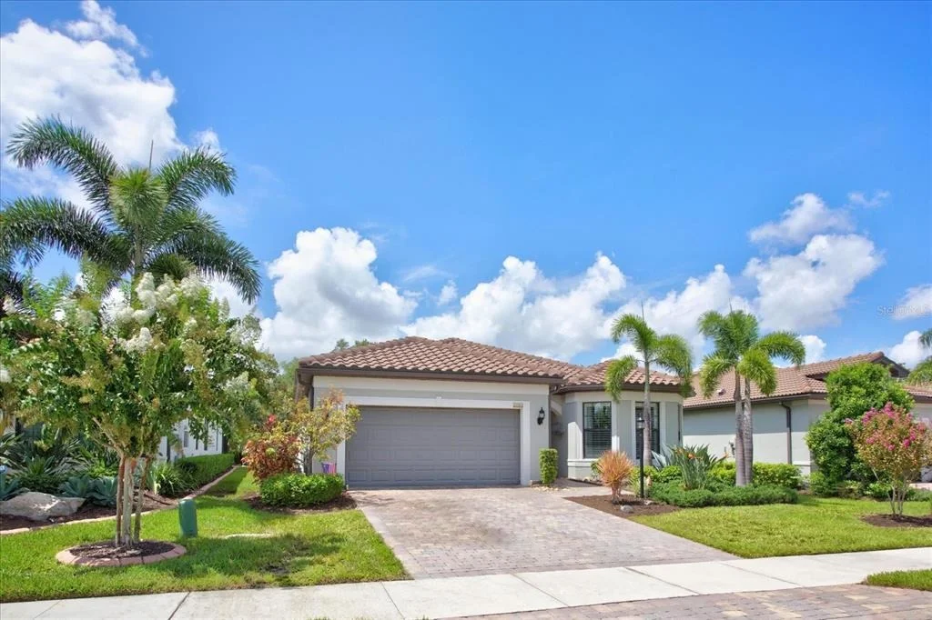 Photo of 7608 VIOLA LOOP