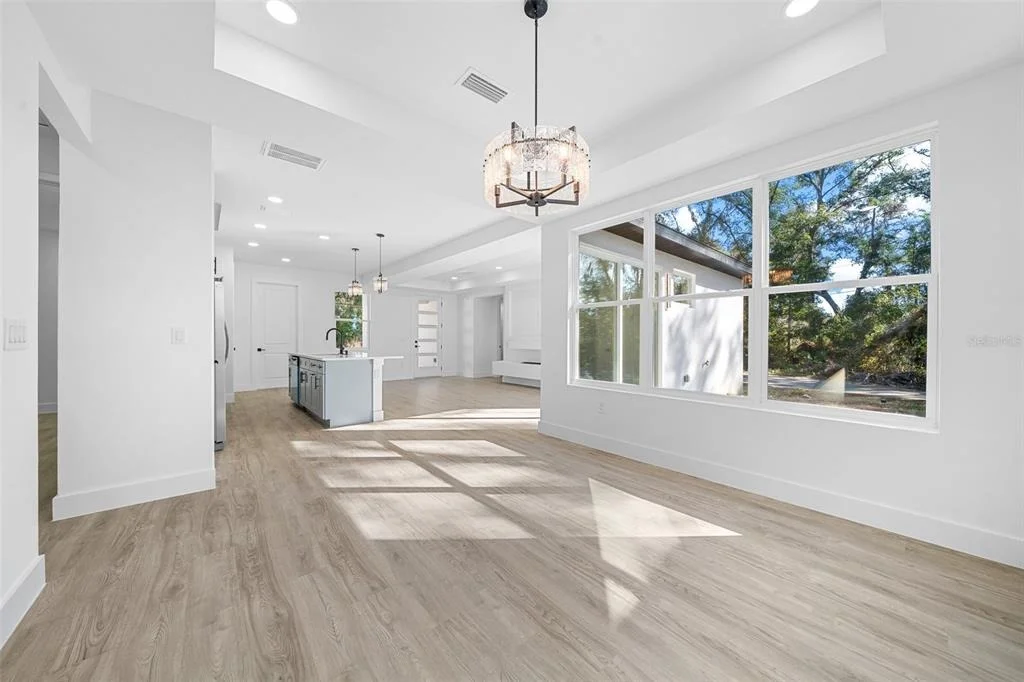 Photo of 4 OAK CIRCLE