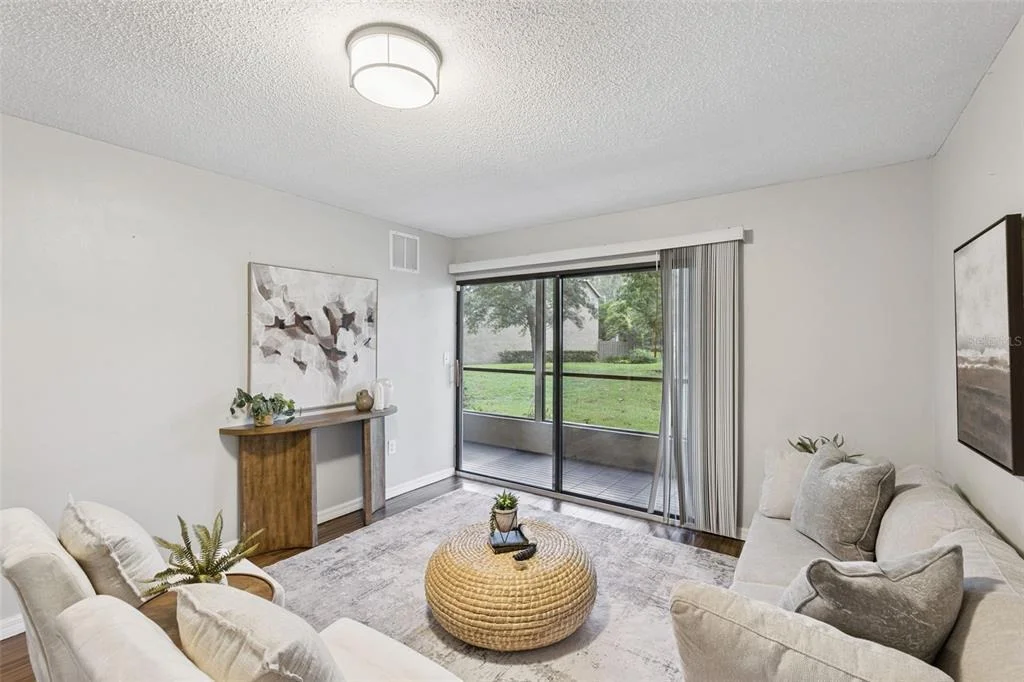 Photo of Unit 1 at 220 MOREE LOOP