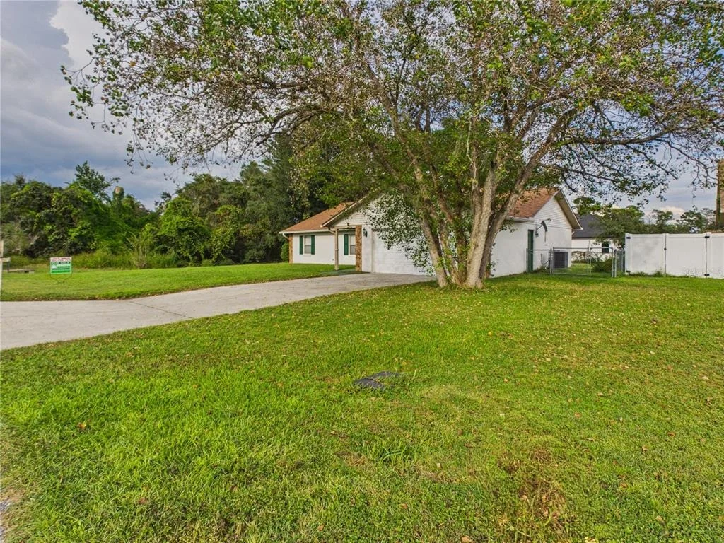 Photo of 13718 SW 40TH CIRCLE