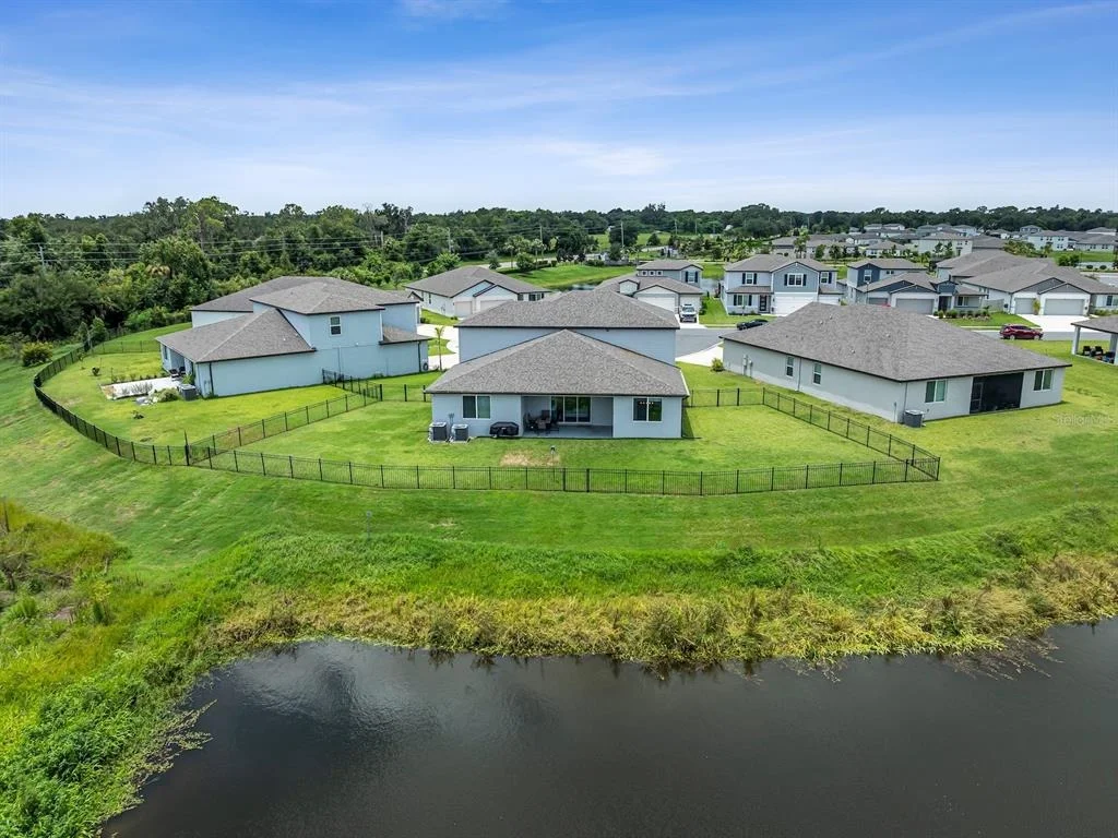 Photo of 7008 NORRIS LANDING PLACE