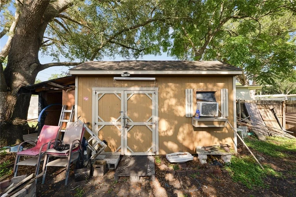 Photo of 621 HILLSIDE DRIVE