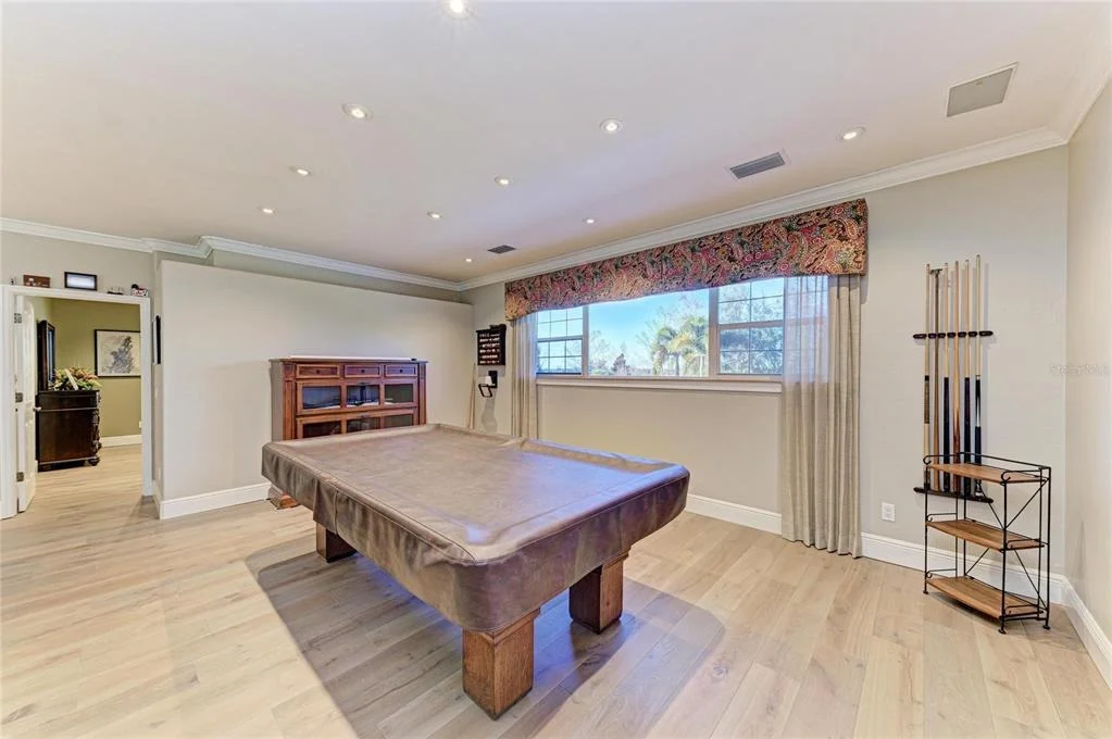 Photo of 39321 WASHINGTON LOOP ROAD