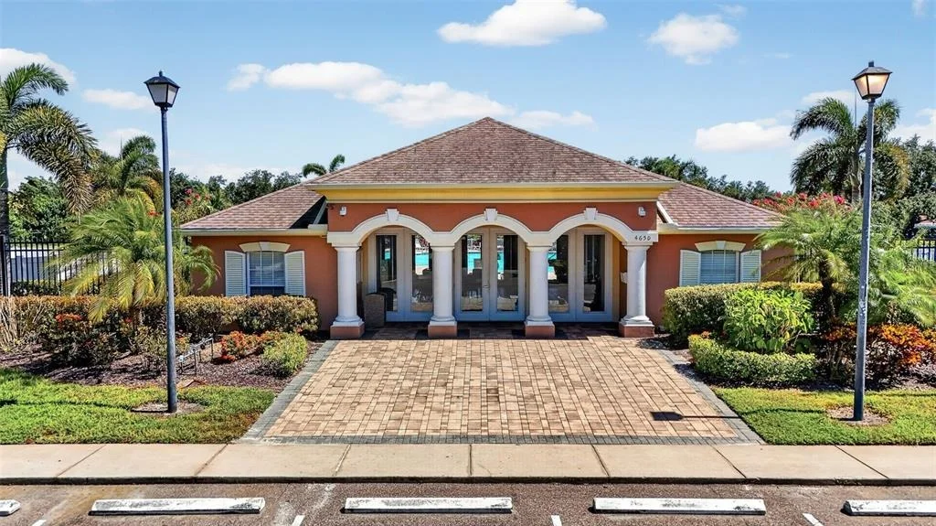 Photo of 4623 SANIBEL WAY