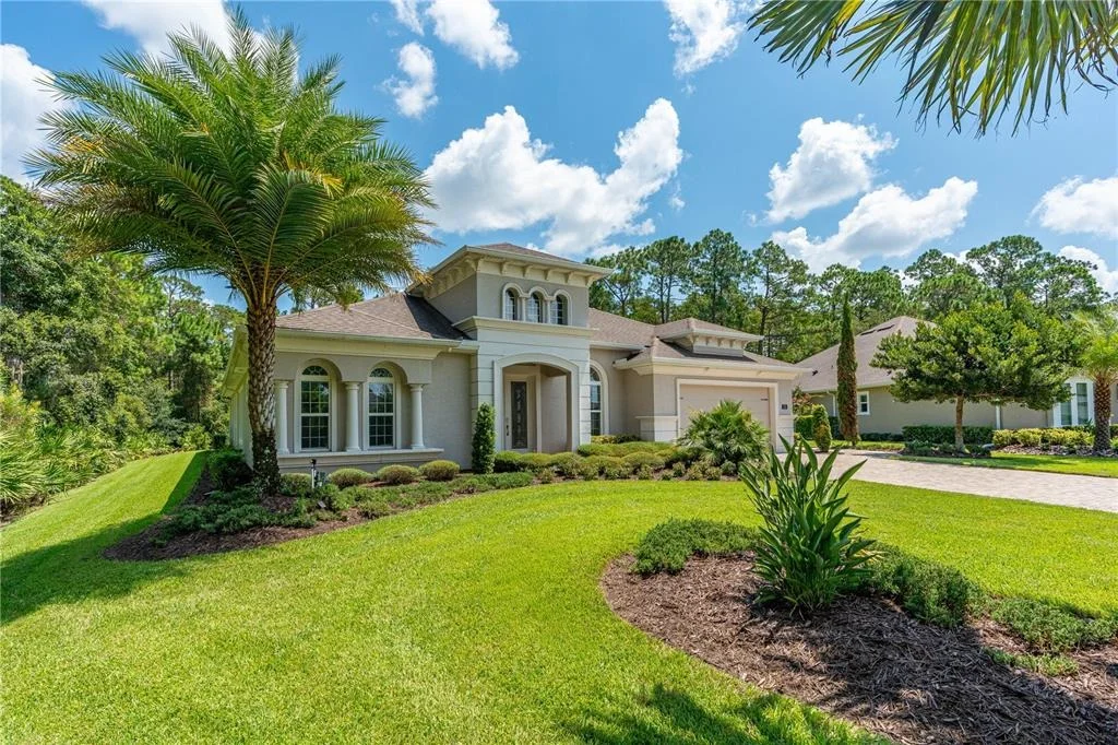 Photo of 214 ASHWOOD COURT