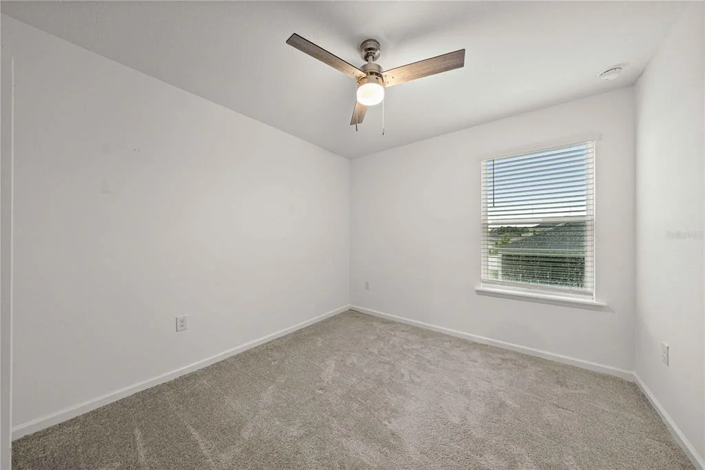Photo of 3980 NE 34TH AVENUE