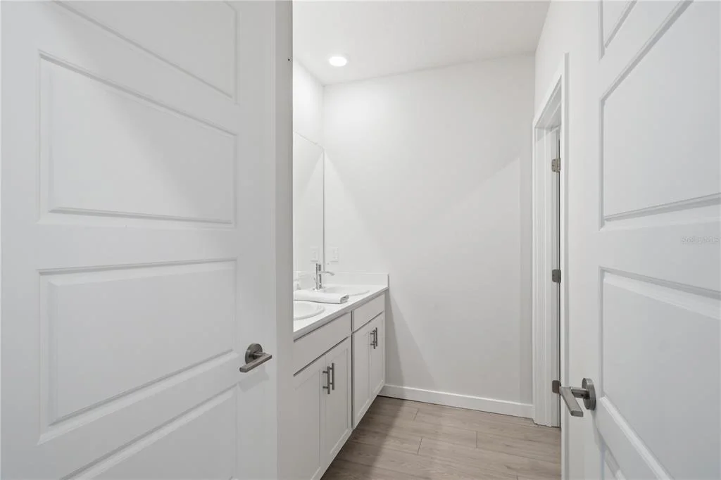 Photo of 18114 WHEATHOUSE PLACE