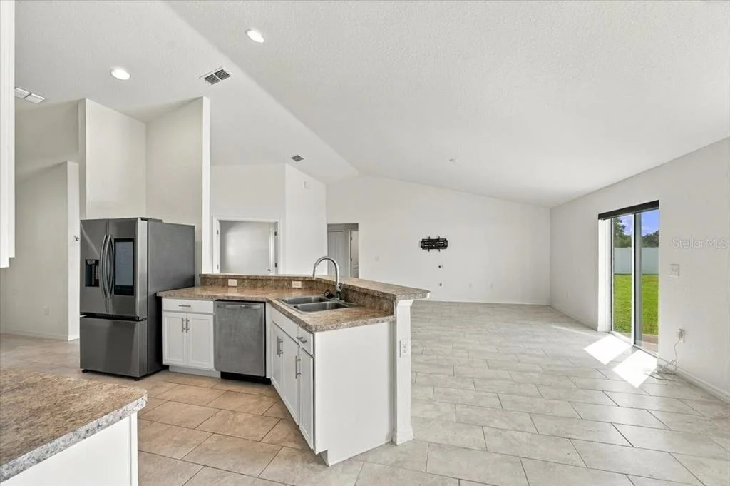 Photo of 912 LOCHLAND LOOP