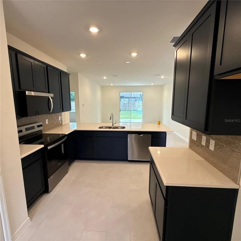 Photo of 122 WELLSTONE DRIVE