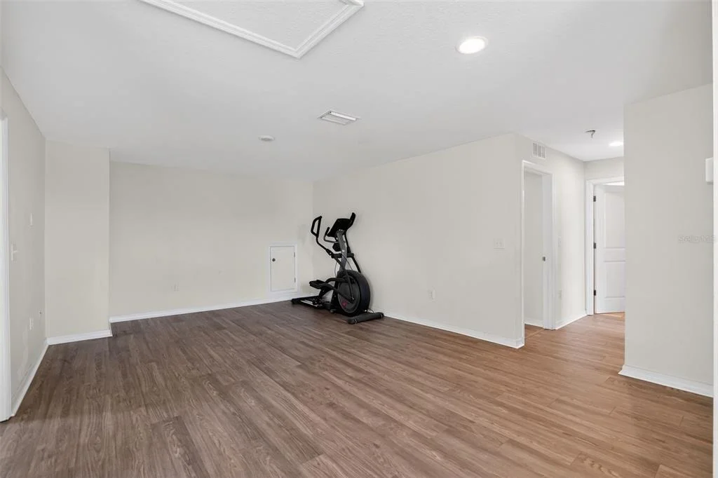 Photo of 11406 WARREN OAKS PLACE