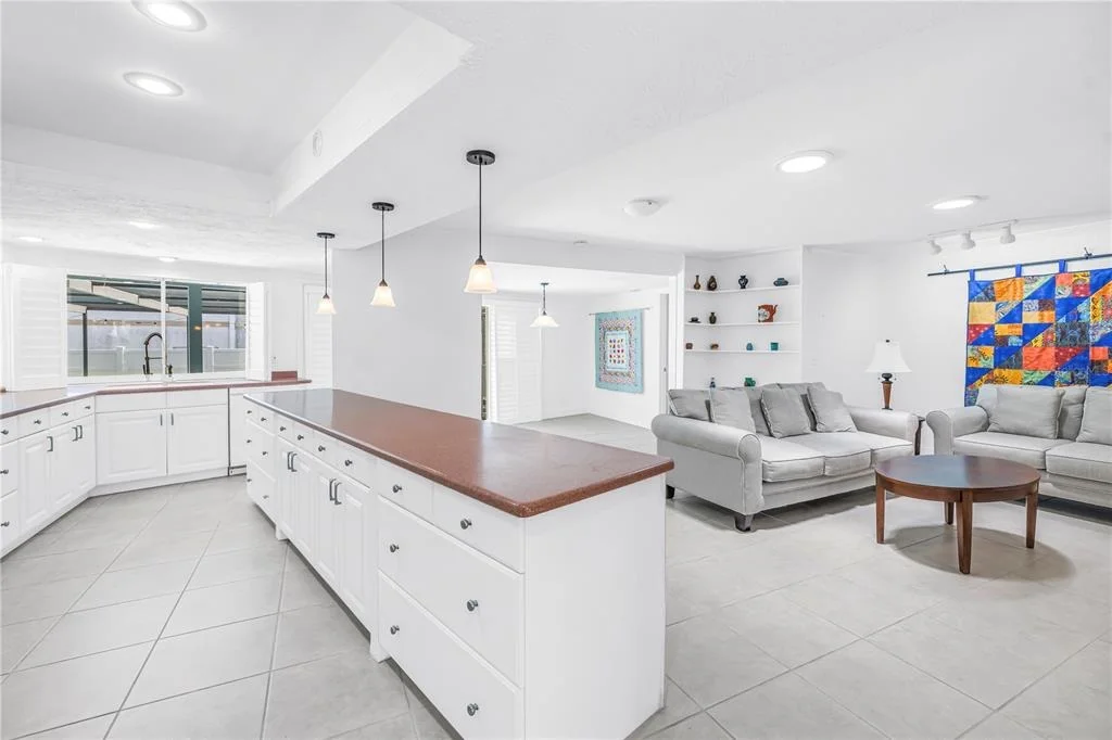 Photo of 3000 HERON PLACE