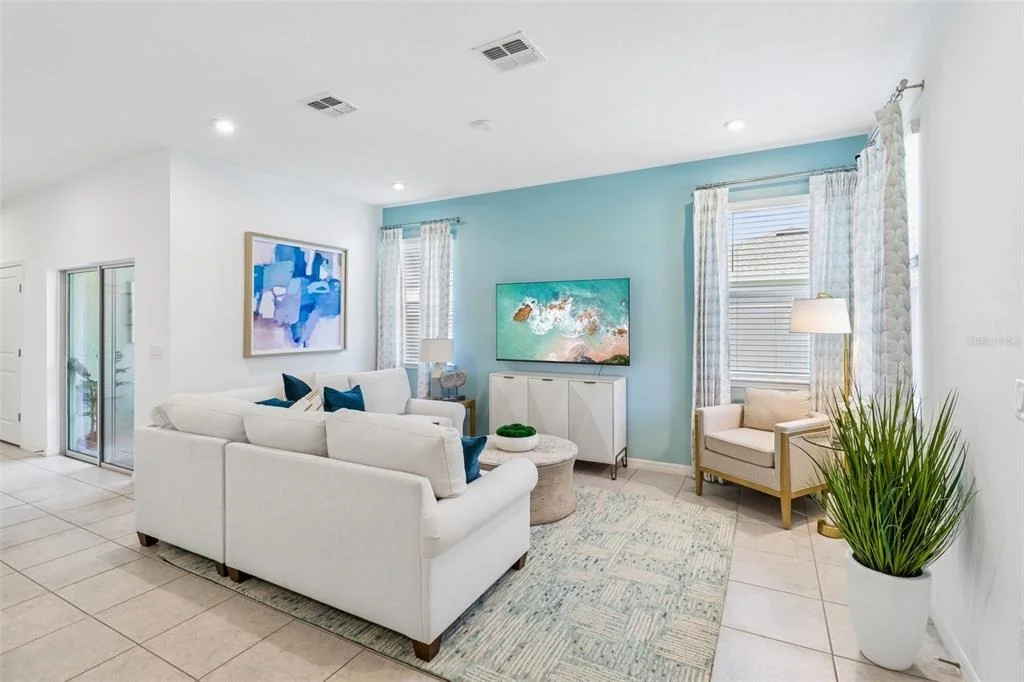 Photo of 1845 HORSETAIL DRIVE