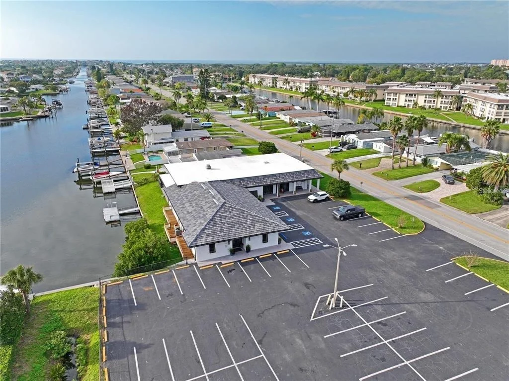 Photo of 4933 SHELL STREAM BOULEVARD
