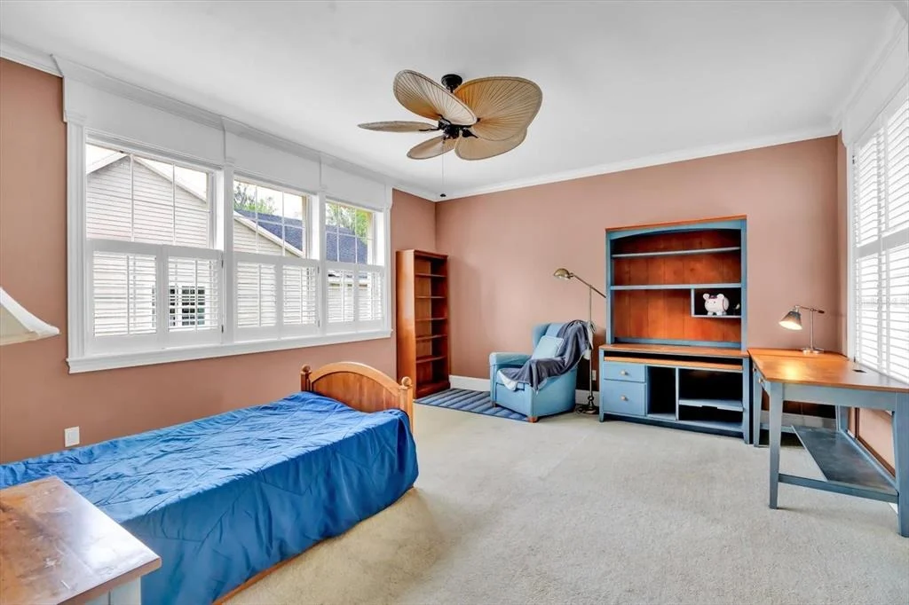 Photo of 48 AUDUBON LANE