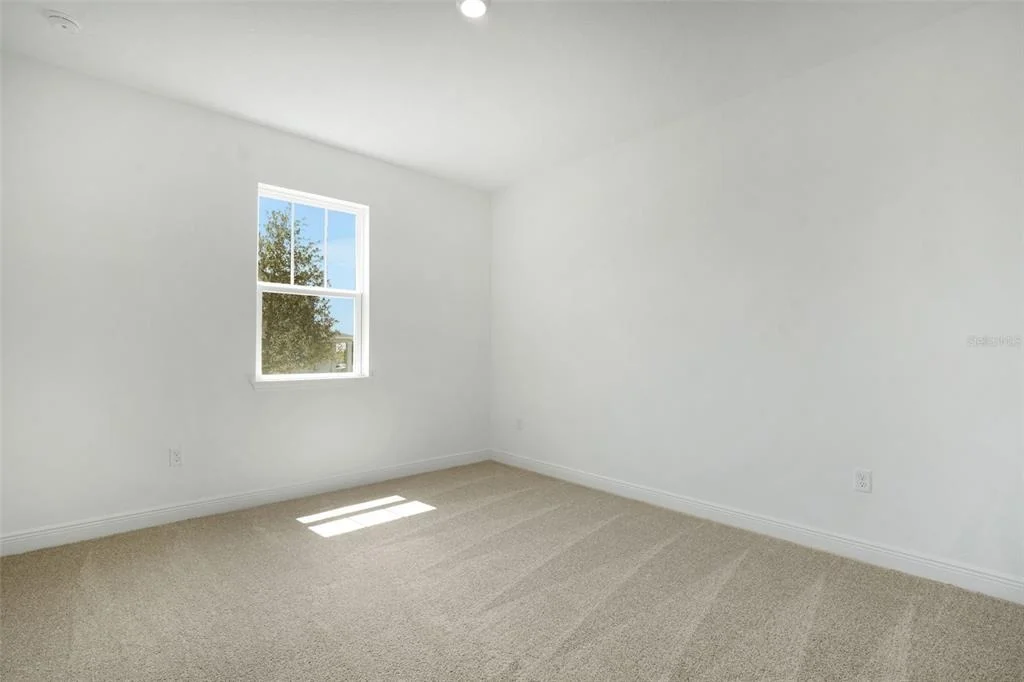 Photo of 5229 WAYPOINTE BOULEVARD