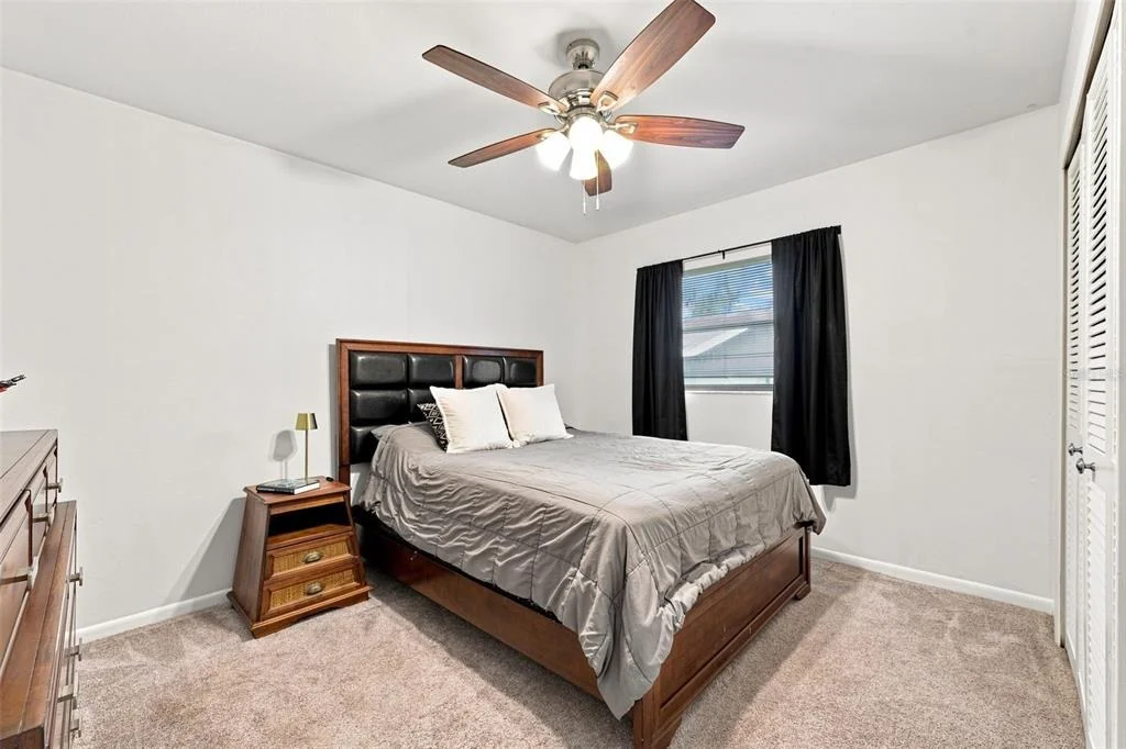 Photo of 550 PALMDALE DRIVE