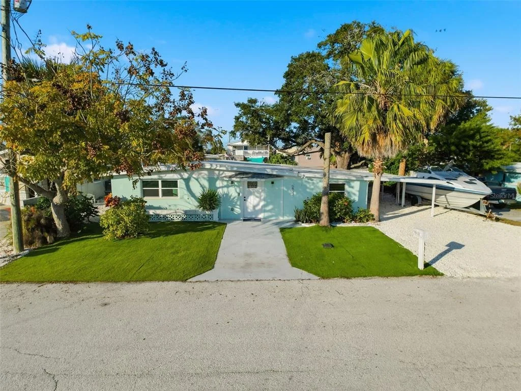 Photo of 6827 SANDERLING LANE