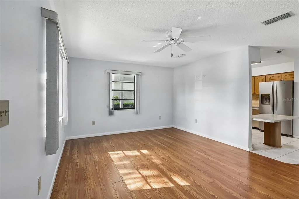 Photo of 21 ABERDEEN CIRCLE