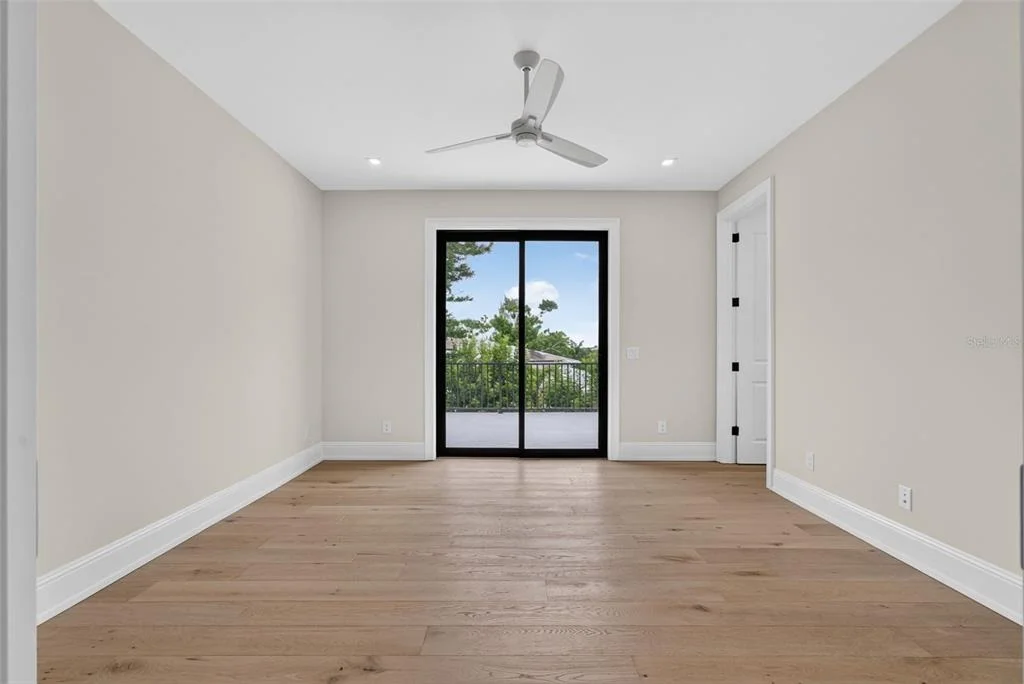 Photo of 656 TROPICAL CIRCLE