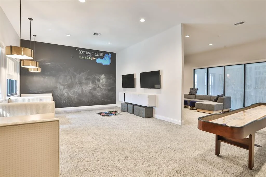 Photo of 6207 VOYAGERS PLACE