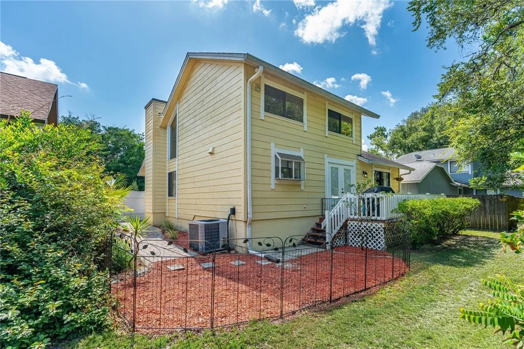 Photo of 285 BAYRIDGE COURT